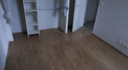 Appartement 3 pièces de 66 m² à Nîmes (30000)