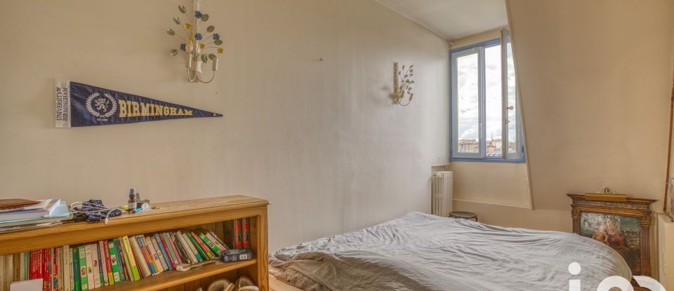 Duplex 7 pièces de 150 m² à Paris (75016)