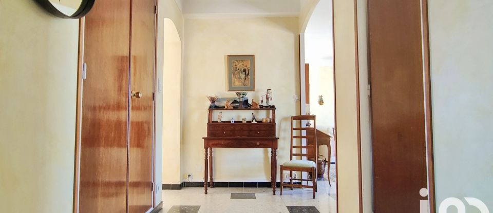 Apartment 4 rooms of 78 m² in Toulon (83000)