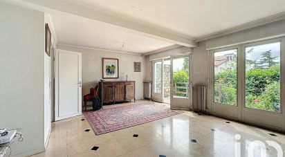 House 6 rooms of 147 m² in Fontenay-aux-Roses (92260)