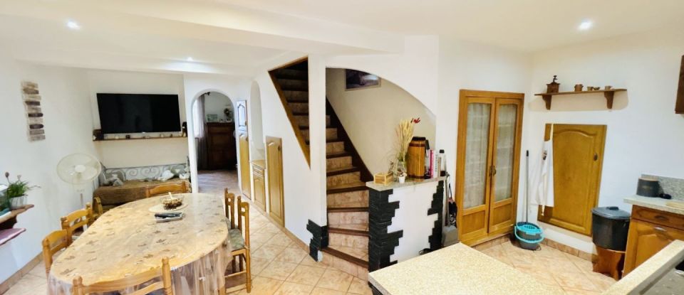 House 6 rooms of 175 m² in Saint-Thibéry (34630)