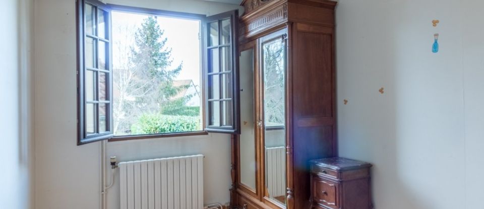 House 6 rooms of 101 m² in Carrières-sur-Seine (78420)