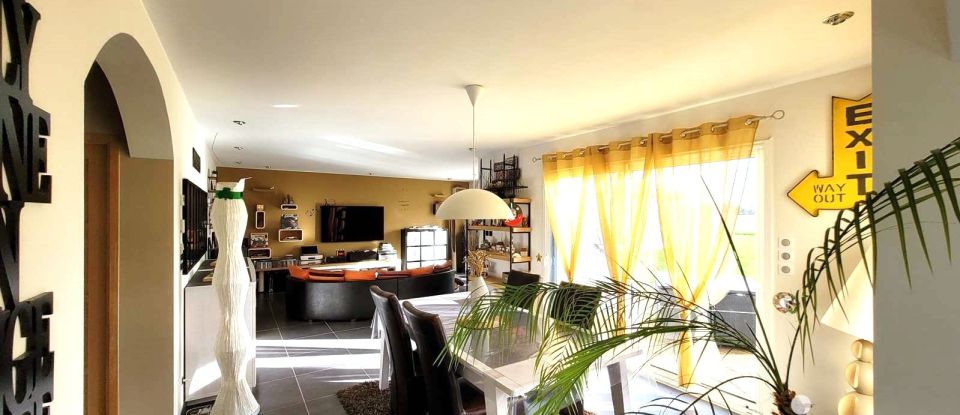 Maison 5 pièces de 135 m² à Langoat (22450)