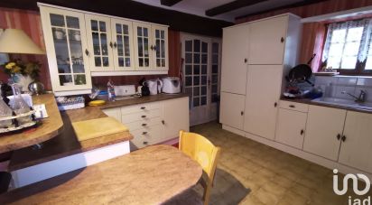 House 8 rooms of 210 m² in Sainte-Soline (79120)