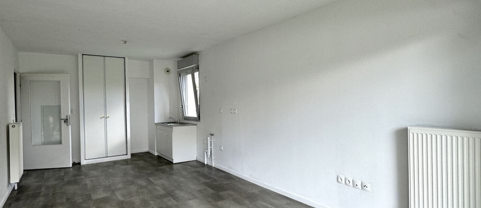 Apartment 2 rooms of 43 m² in Linselles (59126)