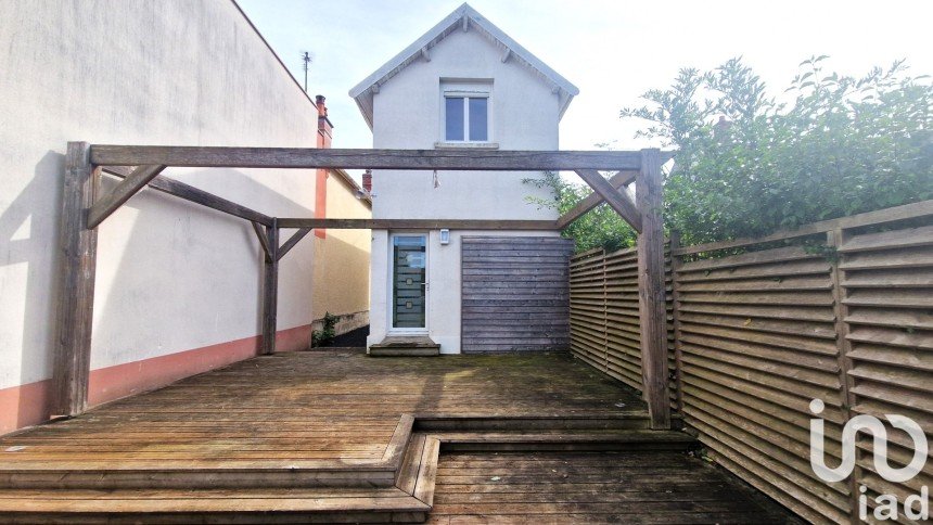 Maison traditionnelle 4 pièces de 80 m² à Sainte-Savine (10300)