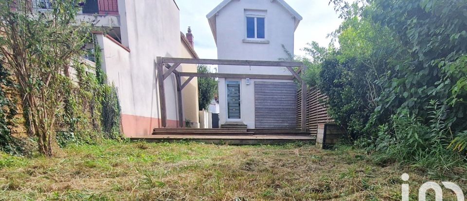 Maison traditionnelle 4 pièces de 80 m² à Sainte-Savine (10300)