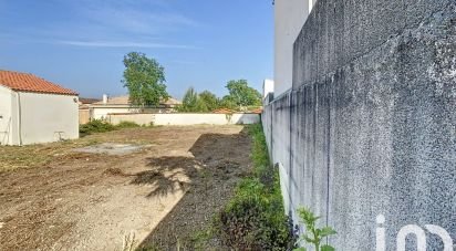 Land of 387 m² in Sainte-Soulle (17220)