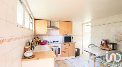 Maison 6 pièces de 306 m² à Vitry-sur-Seine (94400)