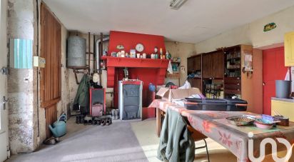 Maison rustique 7 pièces de 162 m² à Bertric-Burée (24320)