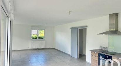 Pavilion 4 rooms of 96 m² in La Barre-de-Semilly (50810)