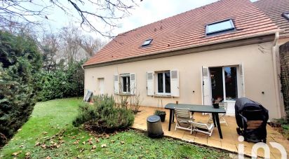 Traditional house 6 rooms of 130 m² in Montmorency (95160)