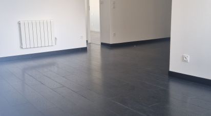 Appartement 4 pièces de 69 m² à Saint-Genest-Lerpt (42530)