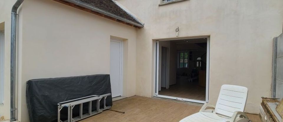 House 3 rooms of 140 m² in Saint-Mards-en-Othe (10160)