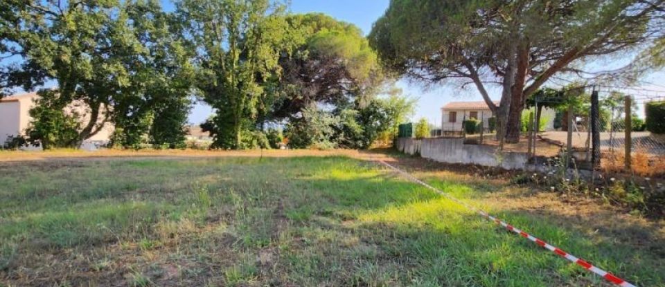 Terrain de 1 214 m² à Fréjus (83600)