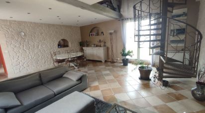 House 7 rooms of 184 m² in Mouy-sur-Seine (77480)