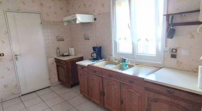 House 4 rooms of 82 m² in Montmartin (60190)