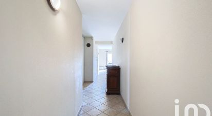 Appartement 3 pièces de 85 m² à Pernes-les-Fontaines (84210)