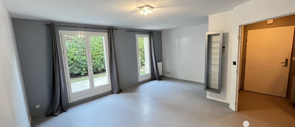 Town house 4 rooms of 84 m² in Bailly-Romainvilliers (77700)