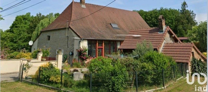 House 8 rooms of 220 m² in Le Tartre (71330)