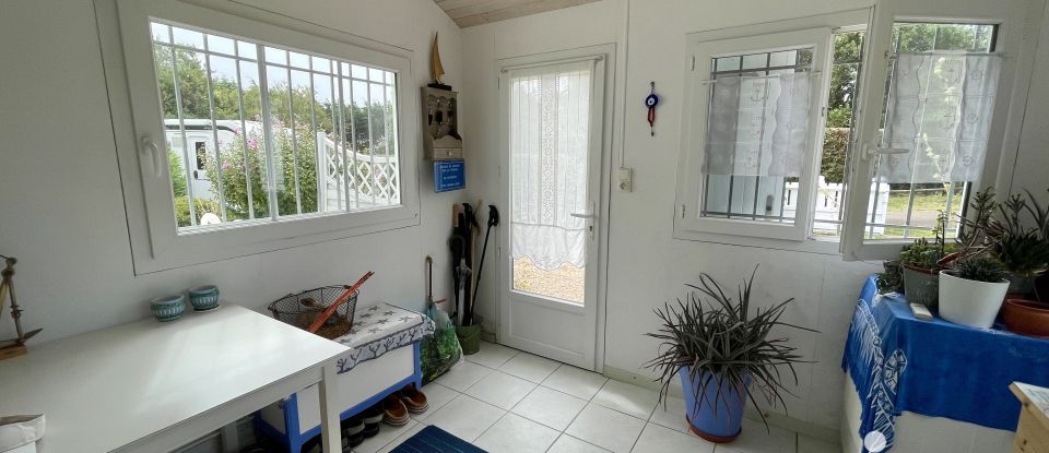 House 5 rooms of 109 m² in Saint-Gilles-Croix-de-Vie (85800)