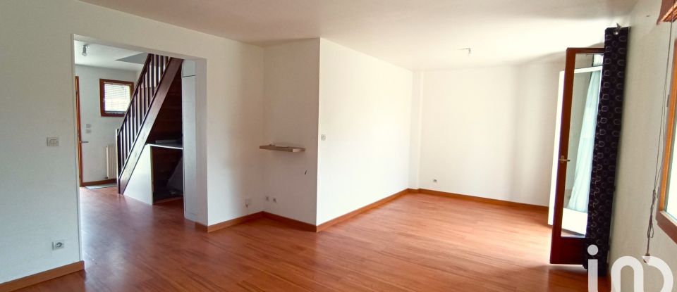 House 5 rooms of 102 m² in Ollainville (91340)