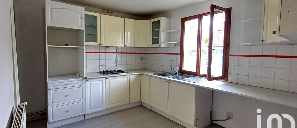 House 5 rooms of 102 m² in Ollainville (91340)