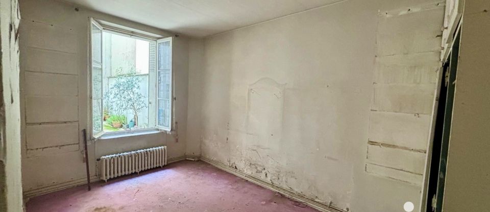 Appartement 2 pièces de 47 m² à Paris (75015)