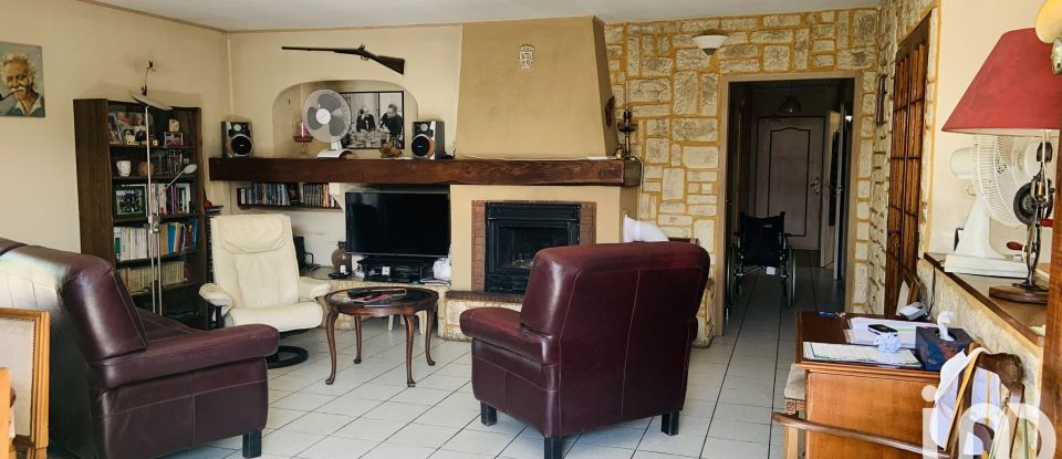 Maison 4 pièces de 112 m² à Salles-d'Aude (11110)