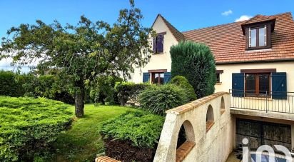 Maison traditionnelle 6 pièces de 124 m² à Sancy (77580)