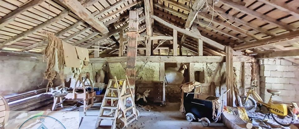 Ferme 2 pièces de 77 m² à Polliat (01310)