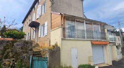 Maison de ville 4 pièces de 70 m² à Saint-Genest-Lerpt (42530)