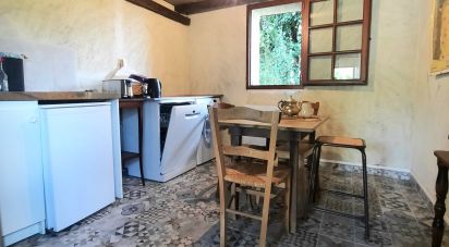 Country house 9 rooms of 143 m² in Bernède (32400)