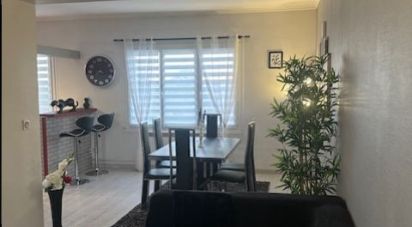 Apartment 3 rooms of 64 m² in Sainte-Geneviève-des-Bois (91700)