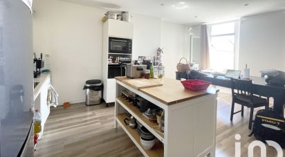 Apartment 4 rooms of 55 m² in Toulon (83100)