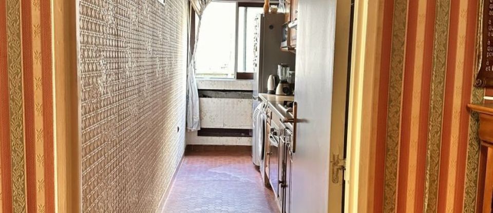 Appartement 2 pièces de 49 m² à Paris (75015)