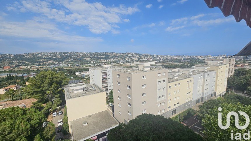 Appartement 3 pièces de 76 m² à Saint-Laurent-du-Var (06700)