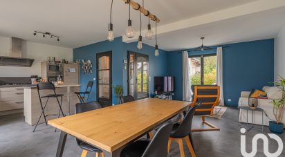 Maison 5 pièces de 173 m² à - (73800)