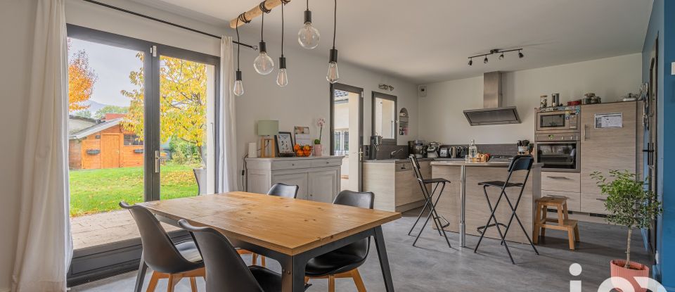 Maison 5 pièces de 173 m² à - (73800)