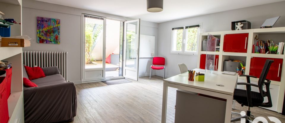 Maison 7 pièces de 183 m² à Rueil-Malmaison (92500)