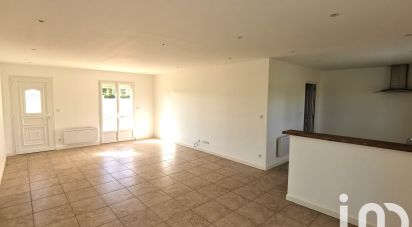 Maison 4 pièces de 88 m² à Lorris (45260)