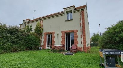 House 4 rooms of 83 m² in Chaumont-en-Vexin (60240)