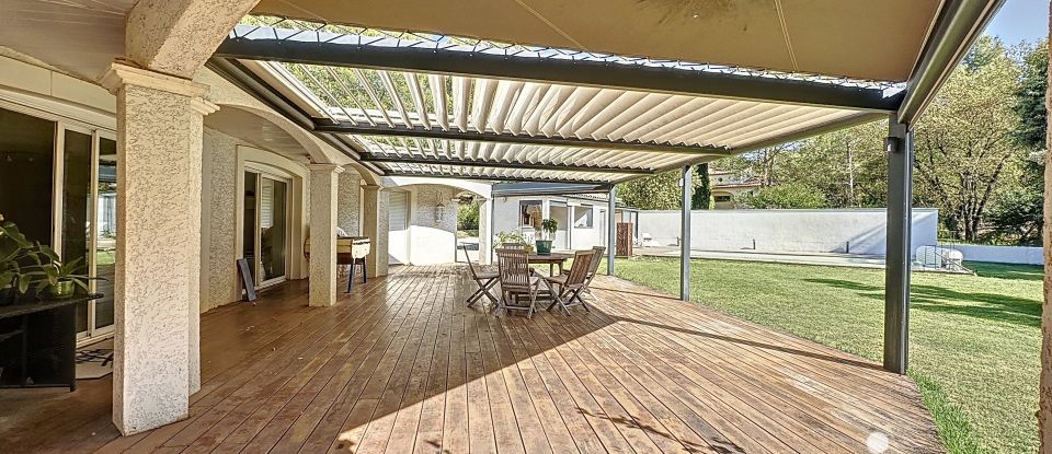 Maison 6 pièces de 141 m² à Prades-le-Lez (34730)