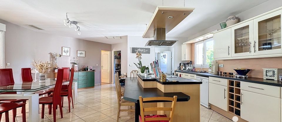 Maison 6 pièces de 141 m² à Prades-le-Lez (34730)