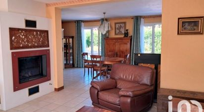 Traditional house 7 rooms of 193 m² in Saint-Apollinaire (21850)