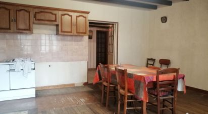 Village house 3 rooms of 114 m² in Pamproux (79800)