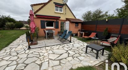 Longère 4 pièces de 165 m² à Fontaine-la-Guyon (28190)