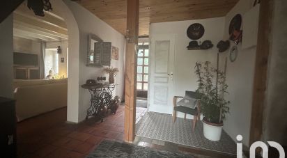 House 5 rooms of 153 m² in Bézenet (03170)