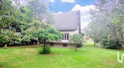 Traditional house 6 rooms of 145 m² in Mareau-aux-Bois (45300)