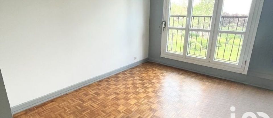 Appartement 5 pièces de 96 m² à Villecresnes (94440)